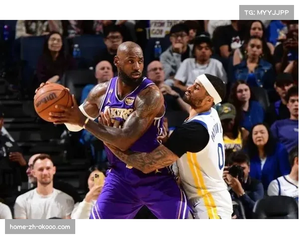 湖人16分胜勇士：戴维斯内线防守与詹姆斯转换进攻主导